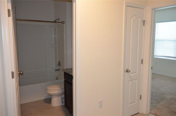 Image No.12-3 Bed House for sale