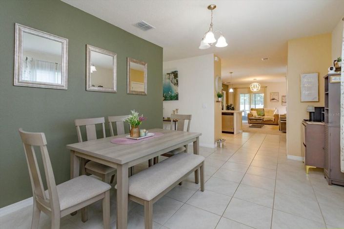 Image No.7-3 Bed House for sale