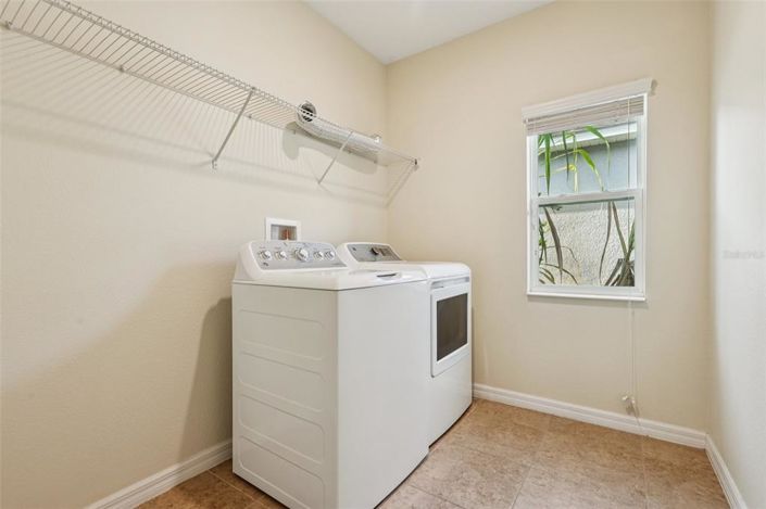 Image No.23-3 Bed House for sale