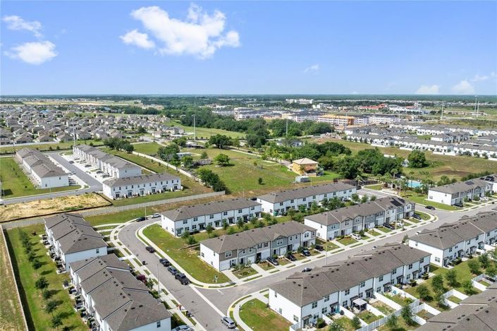 Image No.35-3 Bed Townhouse for sale