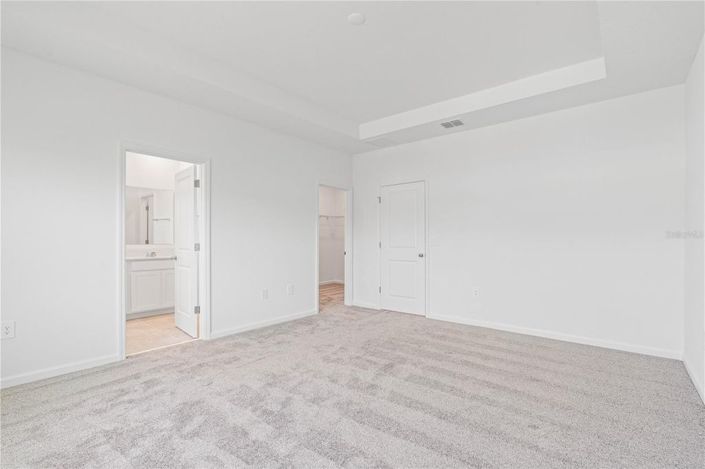 Image No.10-3 Bed Townhouse for sale