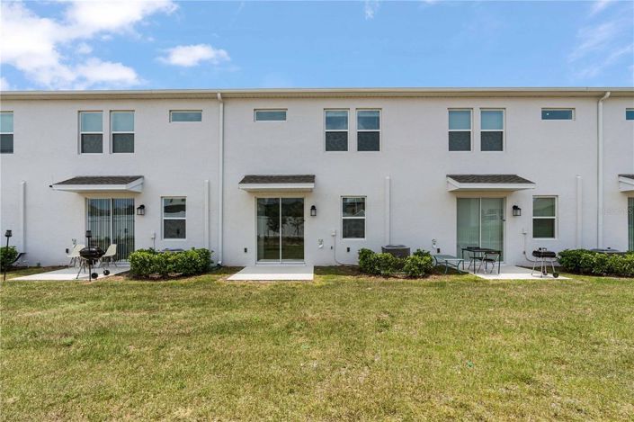 Image No.30-3 Bed Townhouse for sale