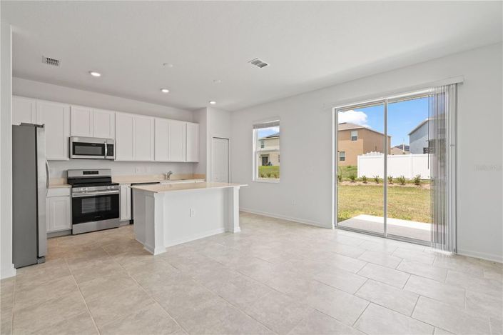 Image No.4-3 Bed Townhouse for sale