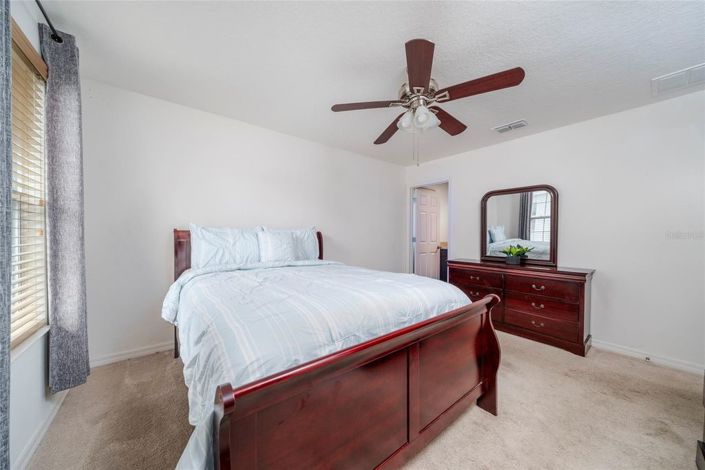 Image No.14-3 Bed Townhouse for sale