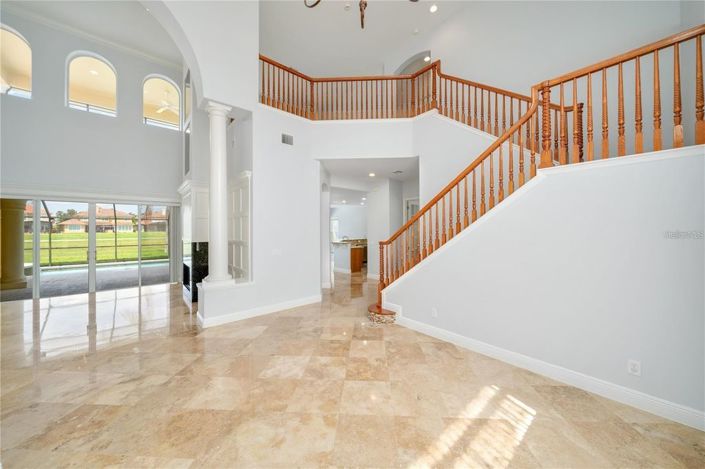 Image No.27-5 Bed House for sale