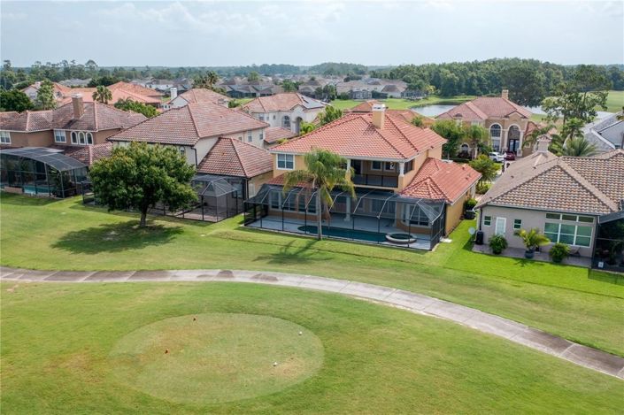 Image No.6-5 Bed House for sale