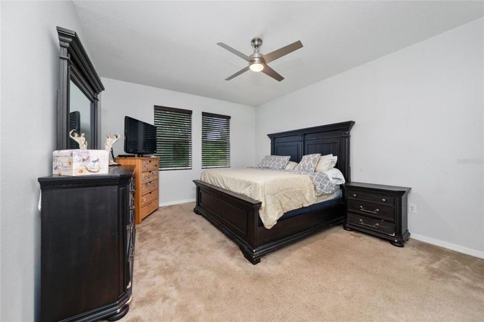 Image No.21-4 Bed House for sale