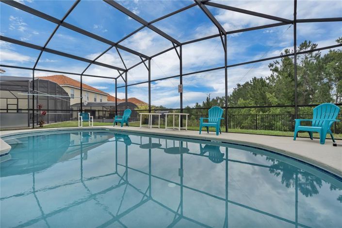 Image No.12-6 Bed House for sale