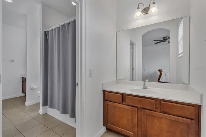 Image No.25-6 Bed House for sale