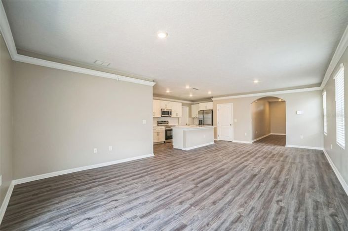 Image No.15-5 Bed House for sale