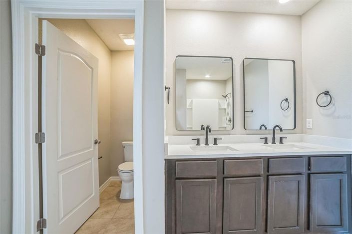 Image No.29-5 Bed House for sale