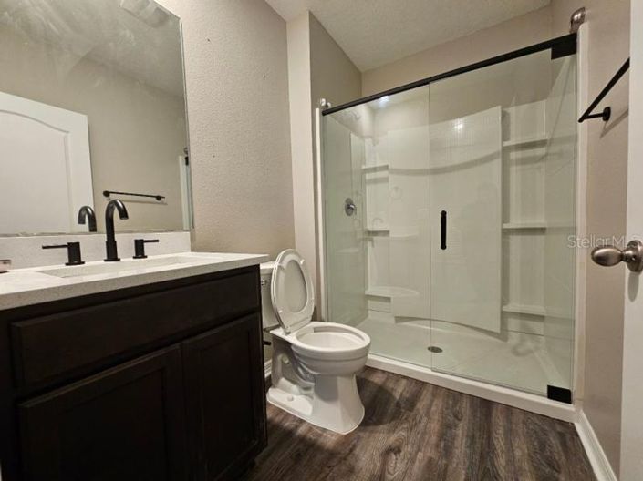 Image No.36-5 Bed House for sale