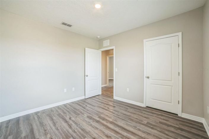 Image No.37-5 Bed House for sale