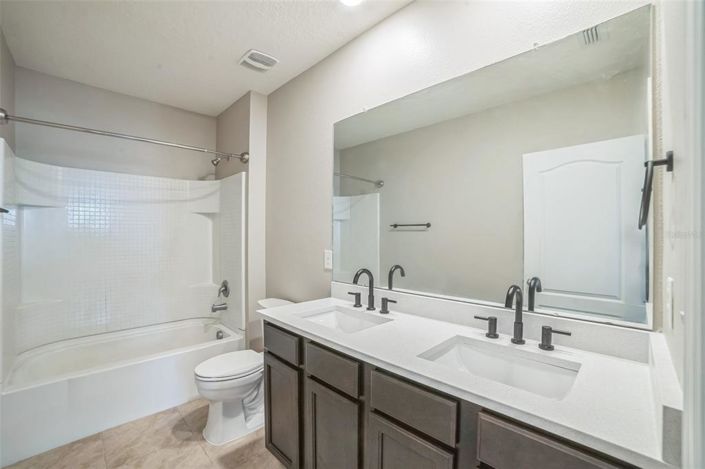 Image No.39-5 Bed House for sale