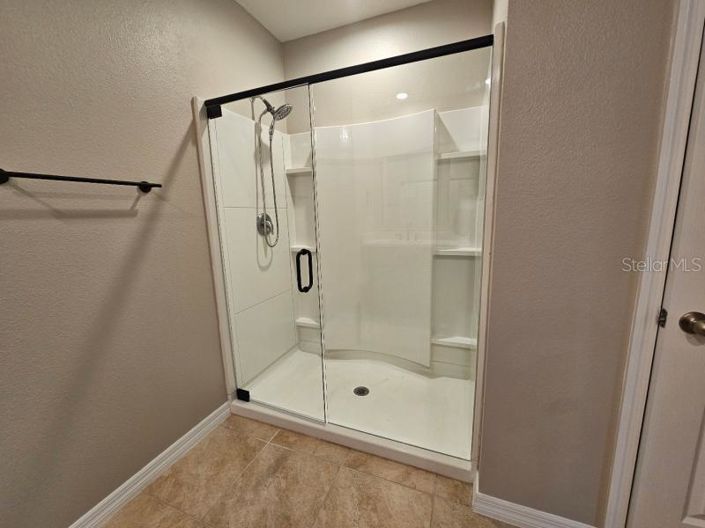 Image No.45-5 Bed House for sale