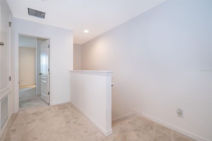 Image No.15-3 Bed Townhouse for sale