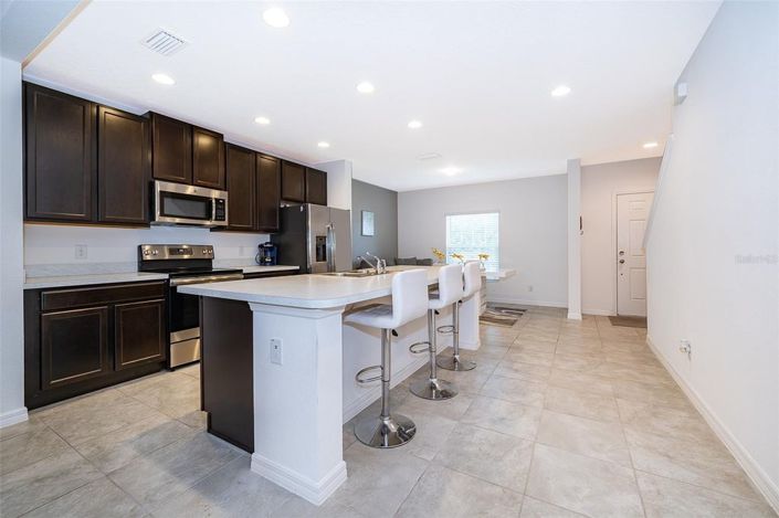 Image No.7-3 Bed Townhouse for sale