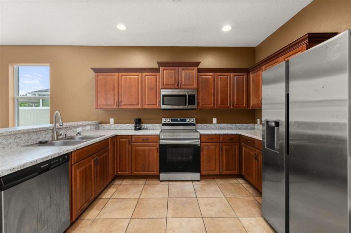 Image No.12-4 Bed House for sale