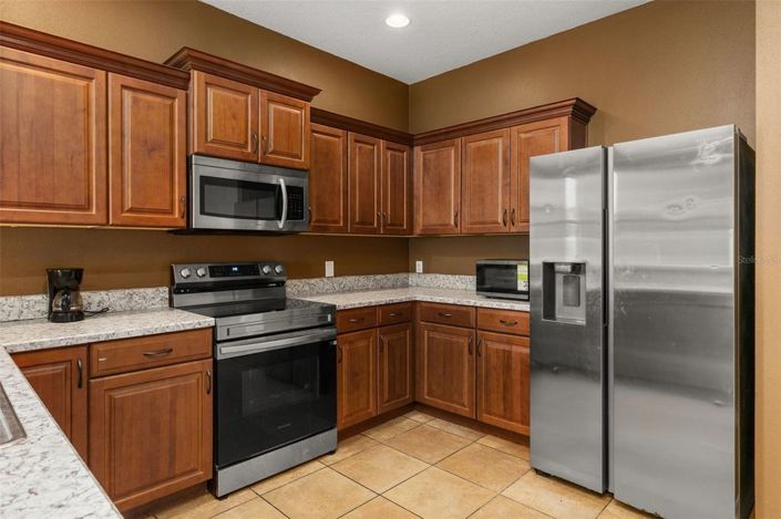 Image No.14-4 Bed House for sale