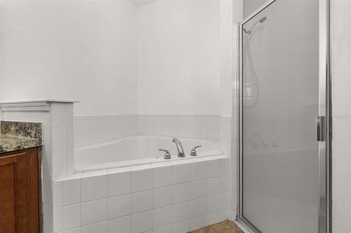 Image No.21-4 Bed House for sale