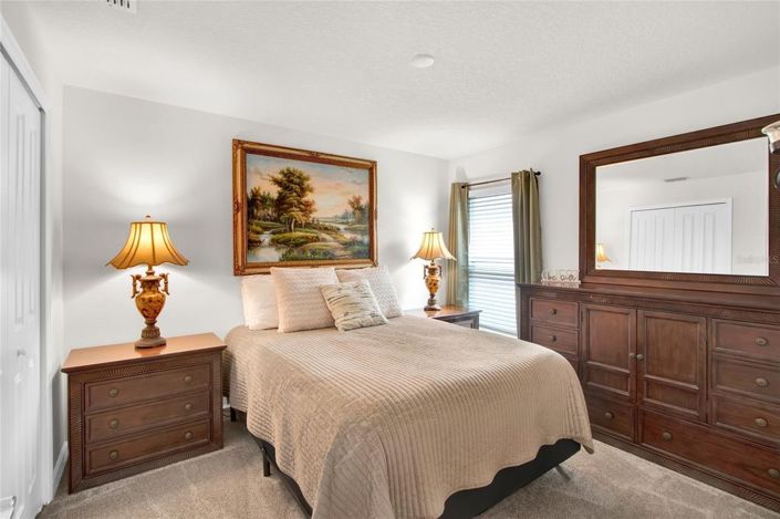 Image No.17-3 Bed House for sale