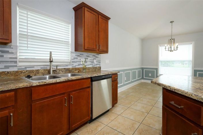 Image No.9-3 Bed House for sale