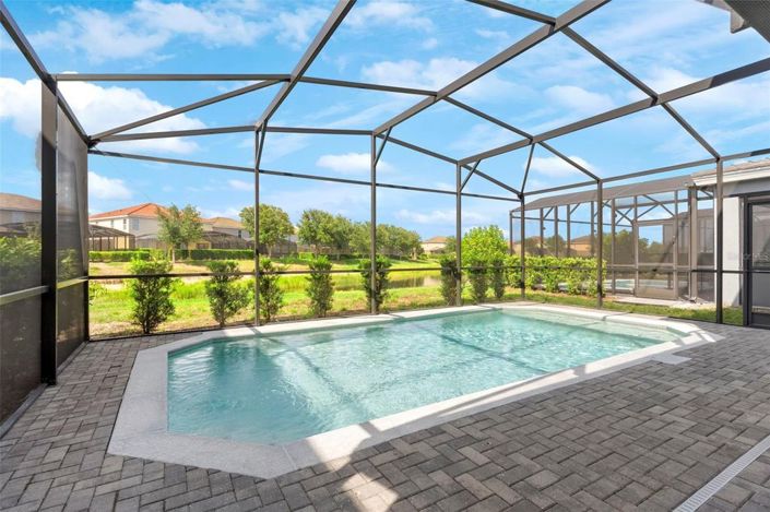 Image No.2-5 Bed House for sale