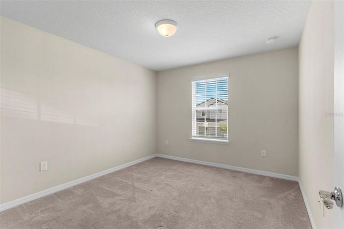 Image No.25-5 Bed House for sale