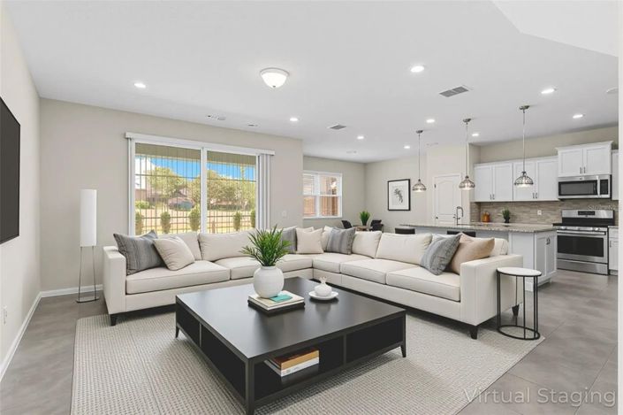 Image No.8-5 Bed House for sale