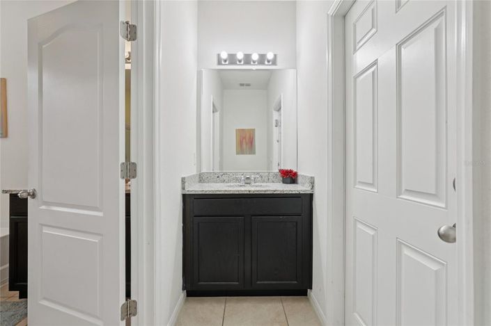 Image No.24-7 Bed House for sale