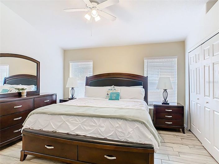 Image No.13-5 Bed House for sale