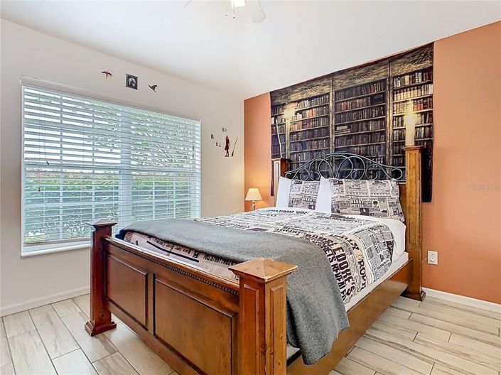 Image No.19-5 Bed House for sale