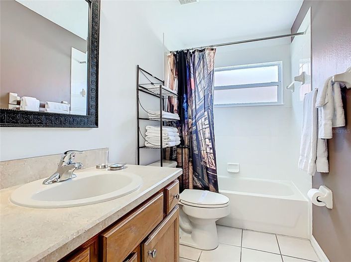 Image No.20-5 Bed House for sale