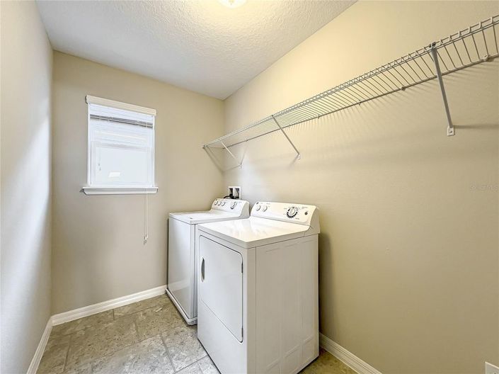 Image No.25-5 Bed House for sale