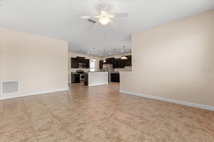 Image No.14-5 Bed House for sale