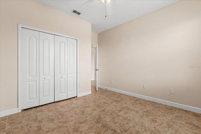 Image No.17-5 Bed House for sale