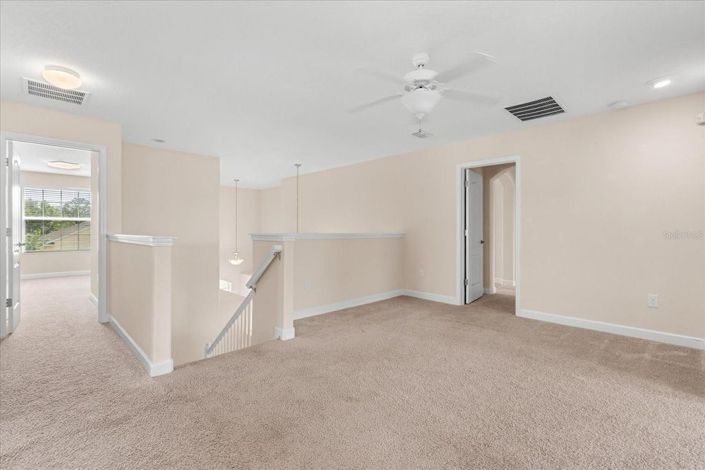 Image No.18-5 Bed House for sale