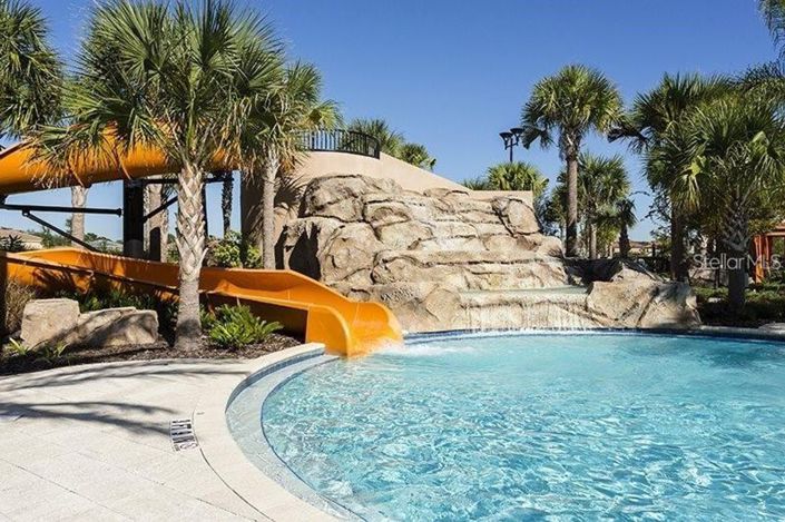 Image No.19-7 Bed House for sale