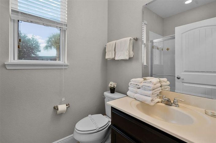 Image No.23-7 Bed House for sale