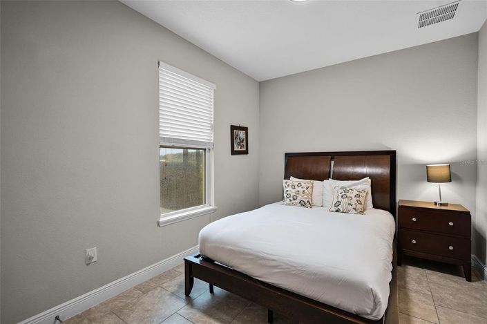 Image No.29-7 Bed House for sale