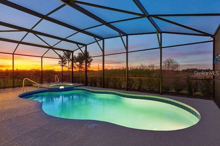 Image No.4-7 Bed House for sale