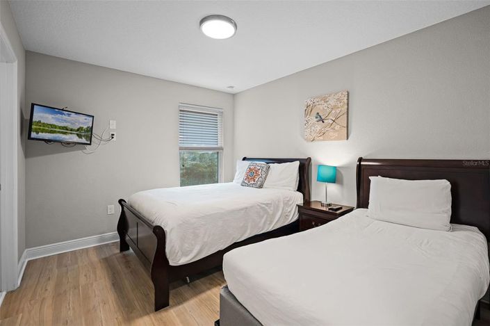 Image No.36-7 Bed House for sale