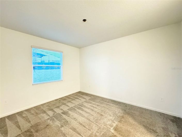 Image No.24-4 Bed House for sale