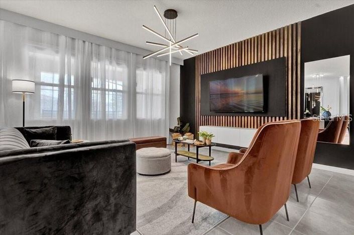 Image No.10-5 Bed House for sale