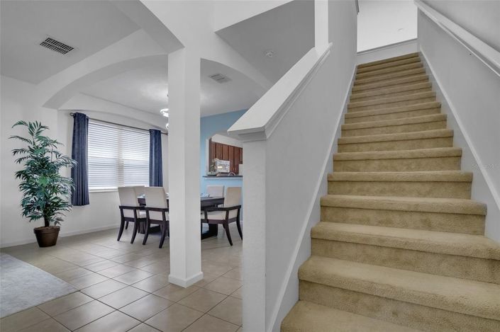 Image No.20-6 Bed House for sale