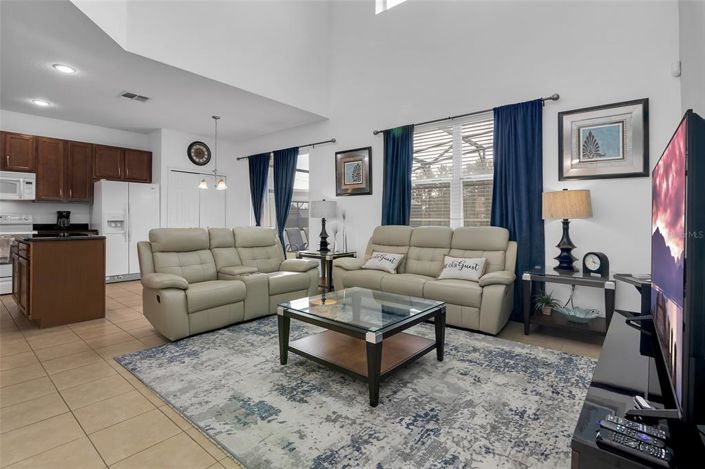 Image No.29-6 Bed House for sale