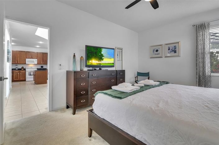 Image No.32-6 Bed House for sale