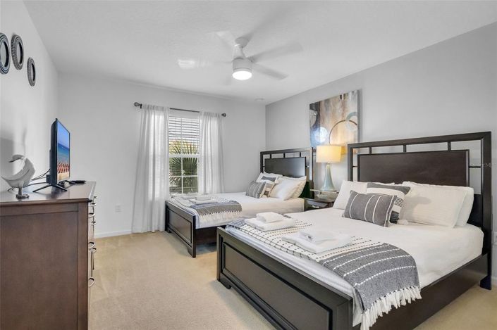 Image No.37-6 Bed House for sale