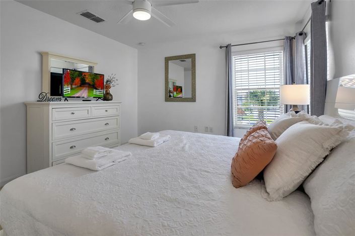 Image No.46-6 Bed House for sale