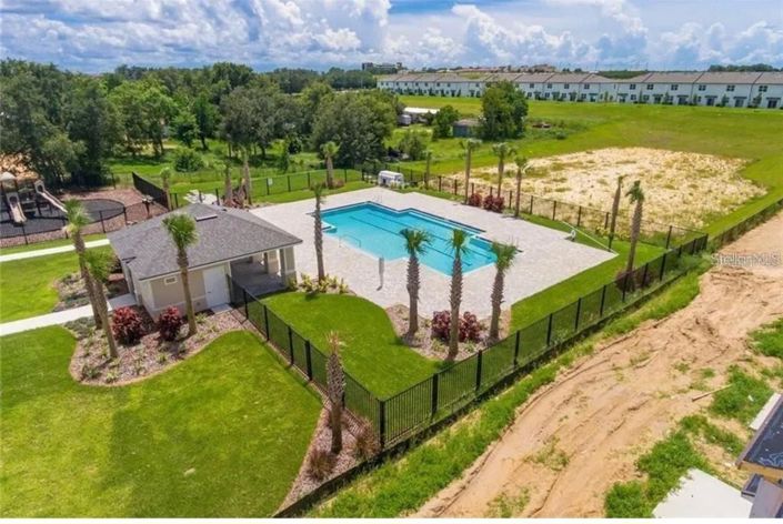 Image No.6-3 Bed Townhouse for sale